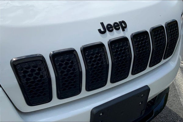 2020 Jeep Cherokee Altitude in Joplin, MO - Roper Rangeline